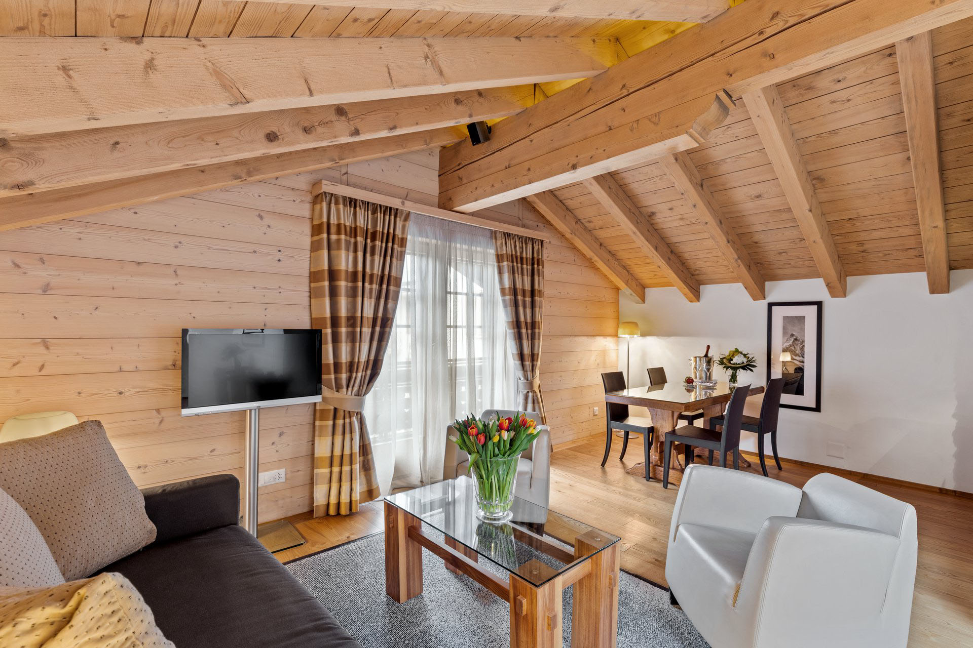 Chalet Suite Dining Room - Grand Hotel Zermatterhof