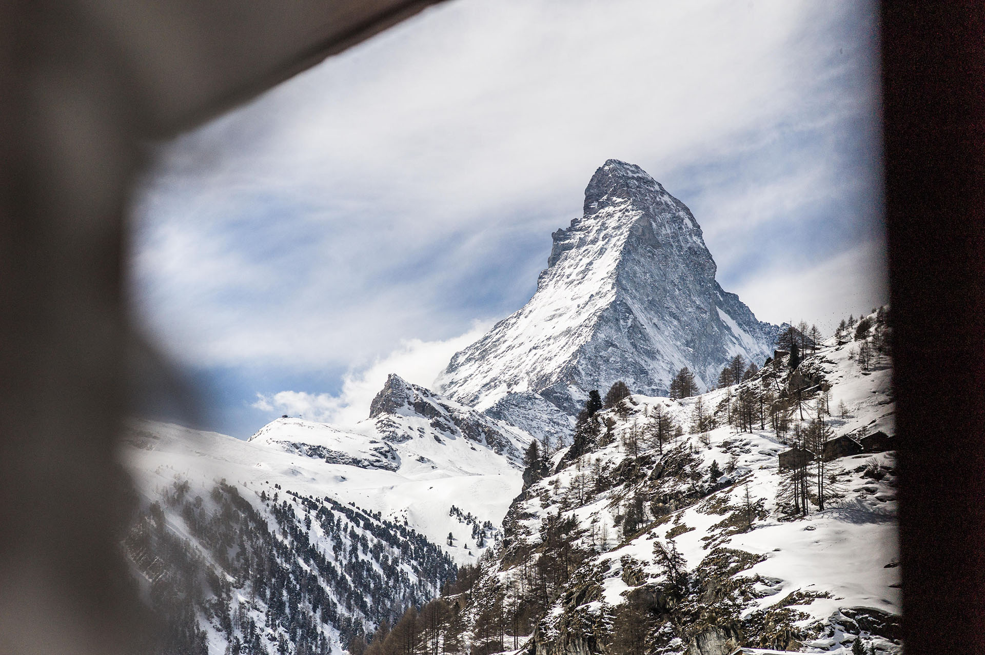 Classic Double Room Matterhorn View - Grand Hotel Zermatterhof